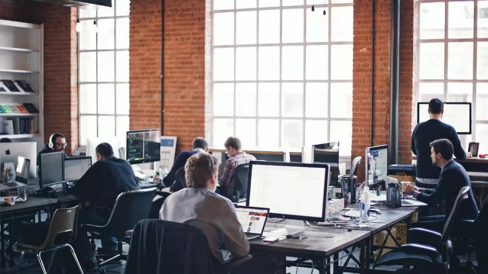 Как выбрать веб-студию в Строителе по кейсам Как выбрать веб-студию в Строителе по кейсам