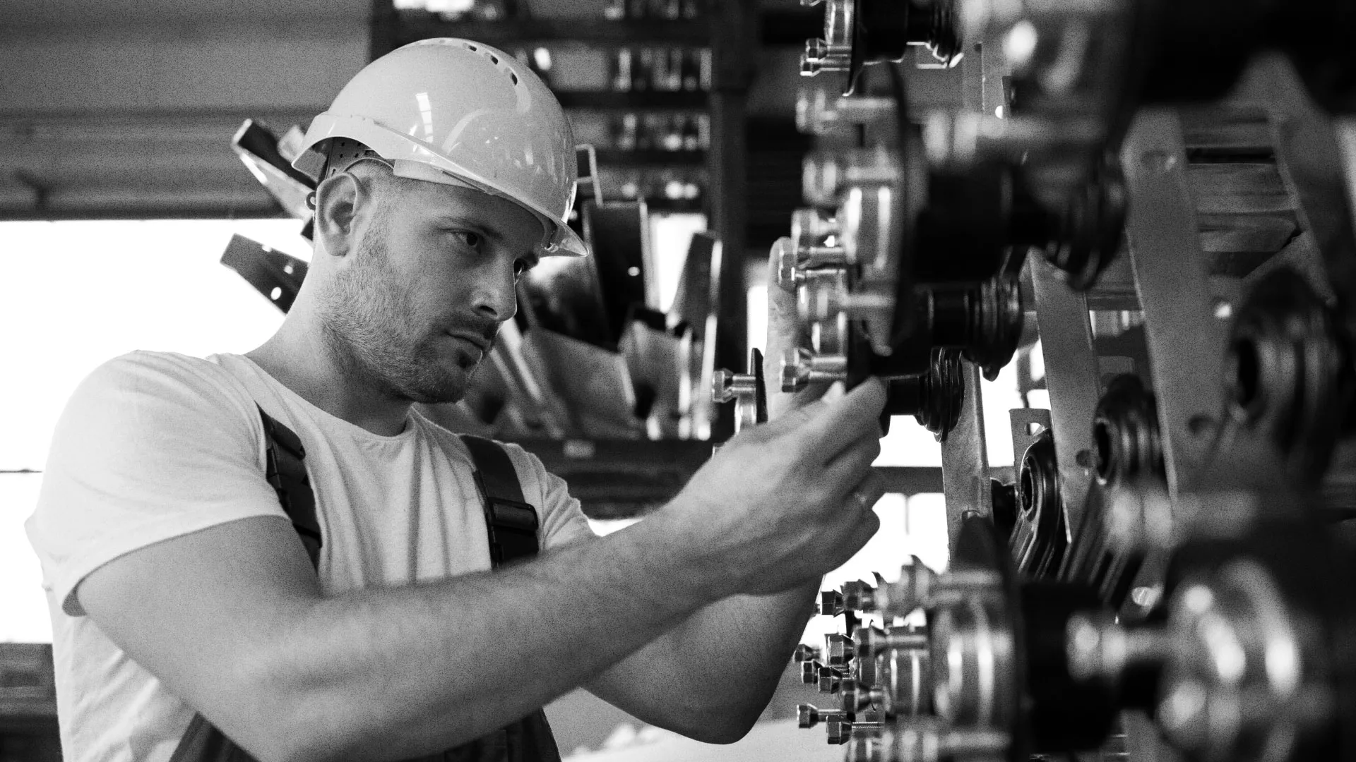 Разработка сайта для завода по продаже оборудования в Строителе